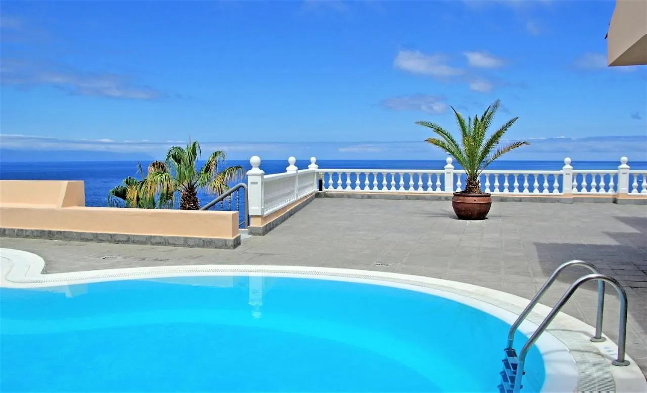 Apartamento incleibles vistas al océano y piscina. Acantilado de los Gigantes 0*,  Spagna