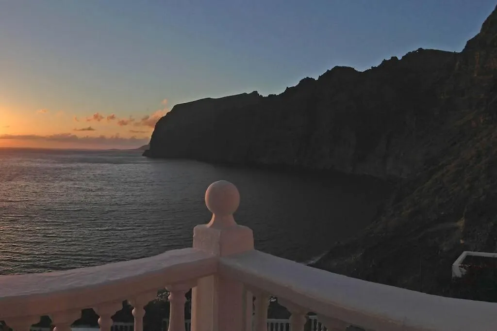 Apartamento Incleibles Vistas Al Oceano Y Piscina. Acantilado de los Gigantes Apartment