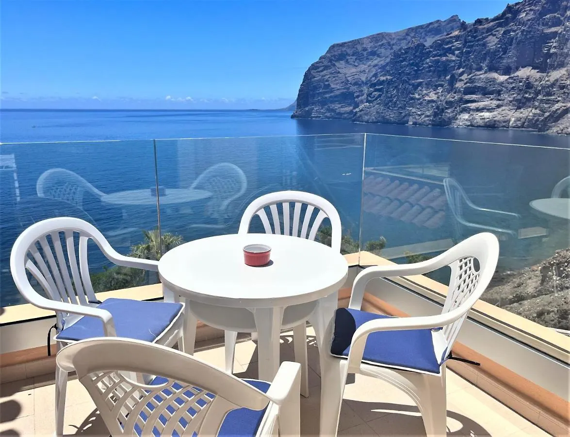 Apartamento Incleibles Vistas Al Oceano Y Piscina. Acantilado de los Gigantes 0*,  Spain
