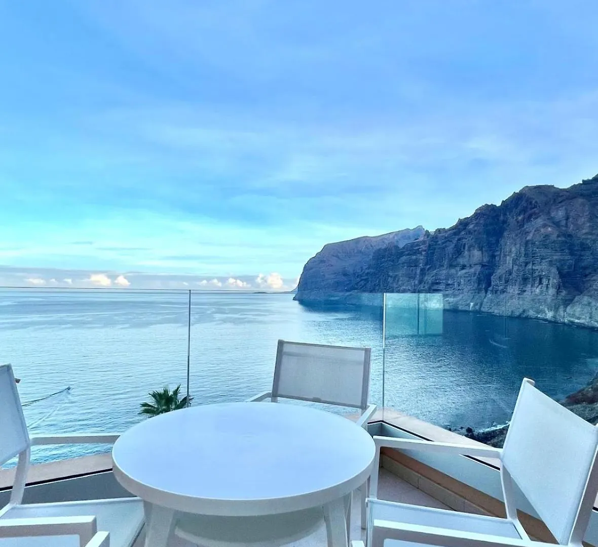 Apartamento Incleibles Vistas Al Oceano Y Piscina. Acantilado de los Gigantes