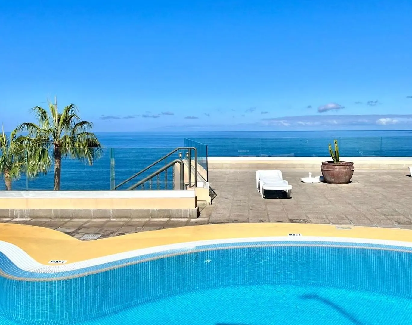 Apartamento incleibles vistas al océano y piscina. Acantilado de los Gigantes