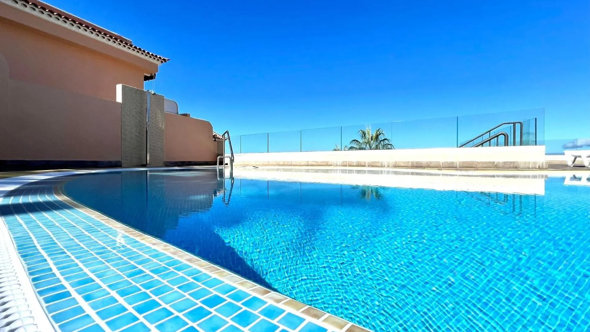 Apartamento Incleibles Vistas Al Oceano Y Piscina. Acantilado de los Gigantes Spain