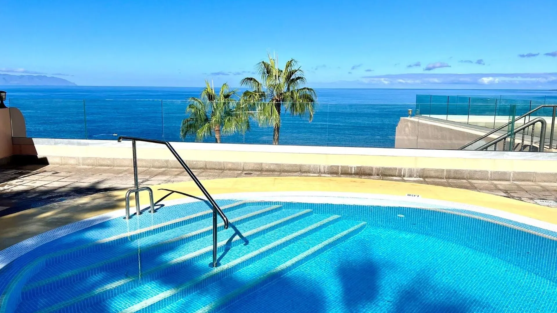 Apartamento Incleibles Vistas Al Oceano Y Piscina. Acantilado de los Gigantes Apartment